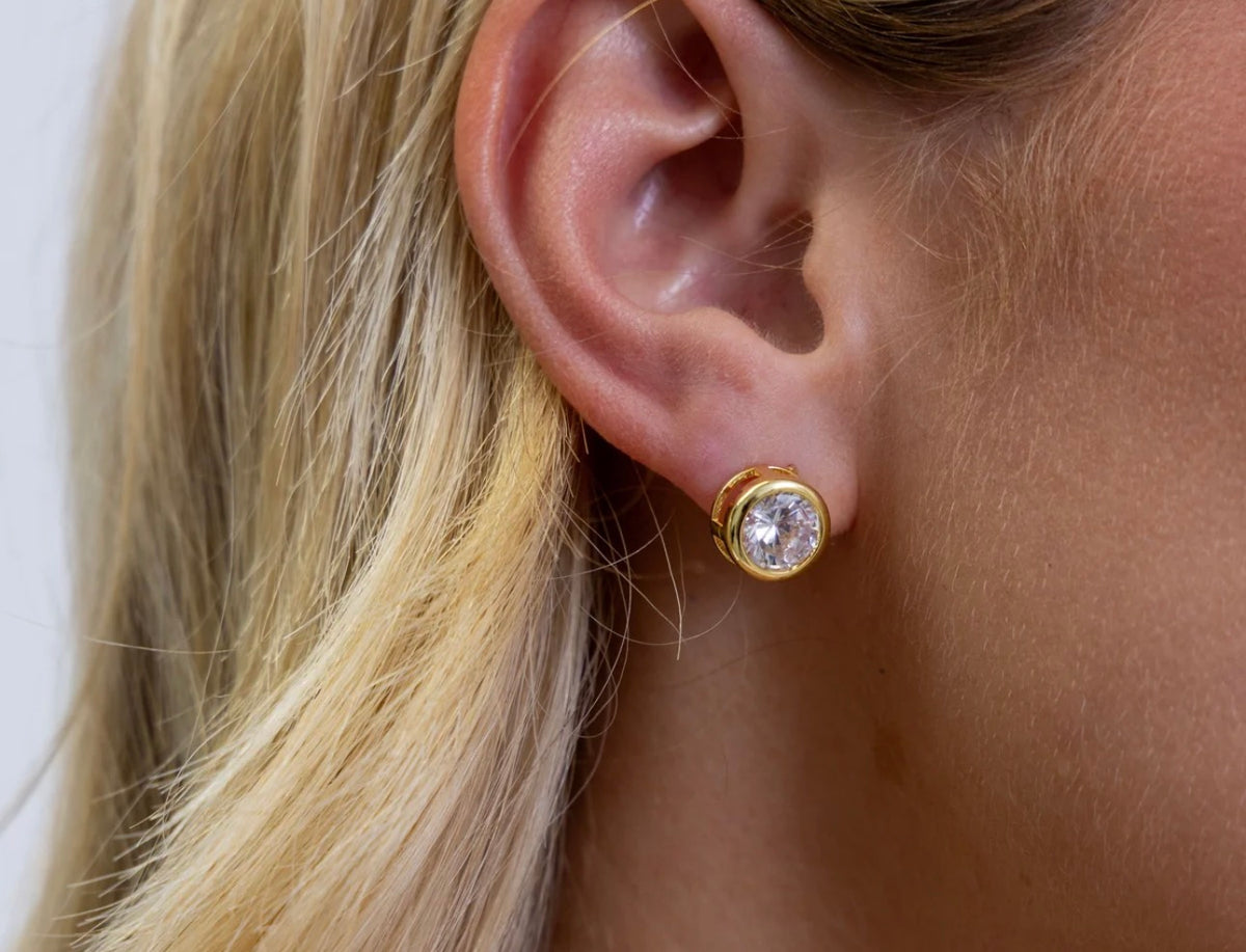 Alaina Bezel Stud