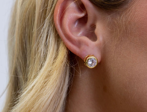 Alaina Bezel Stud