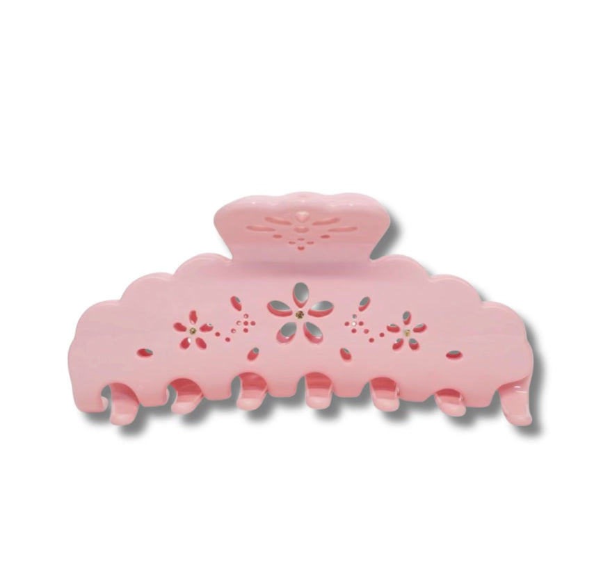 Eyelet Claw Clip