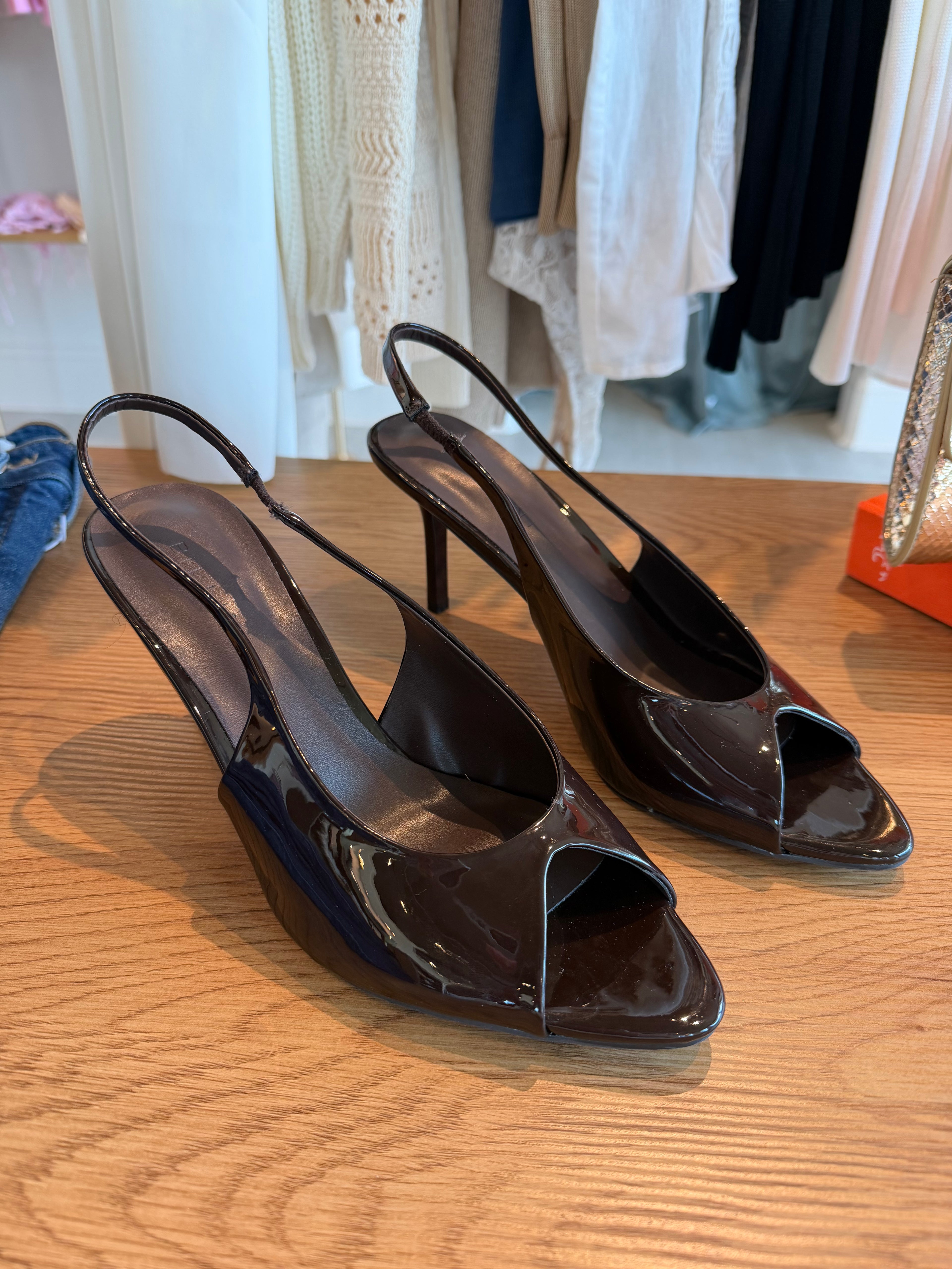 Ranita Dark Cacao Heels