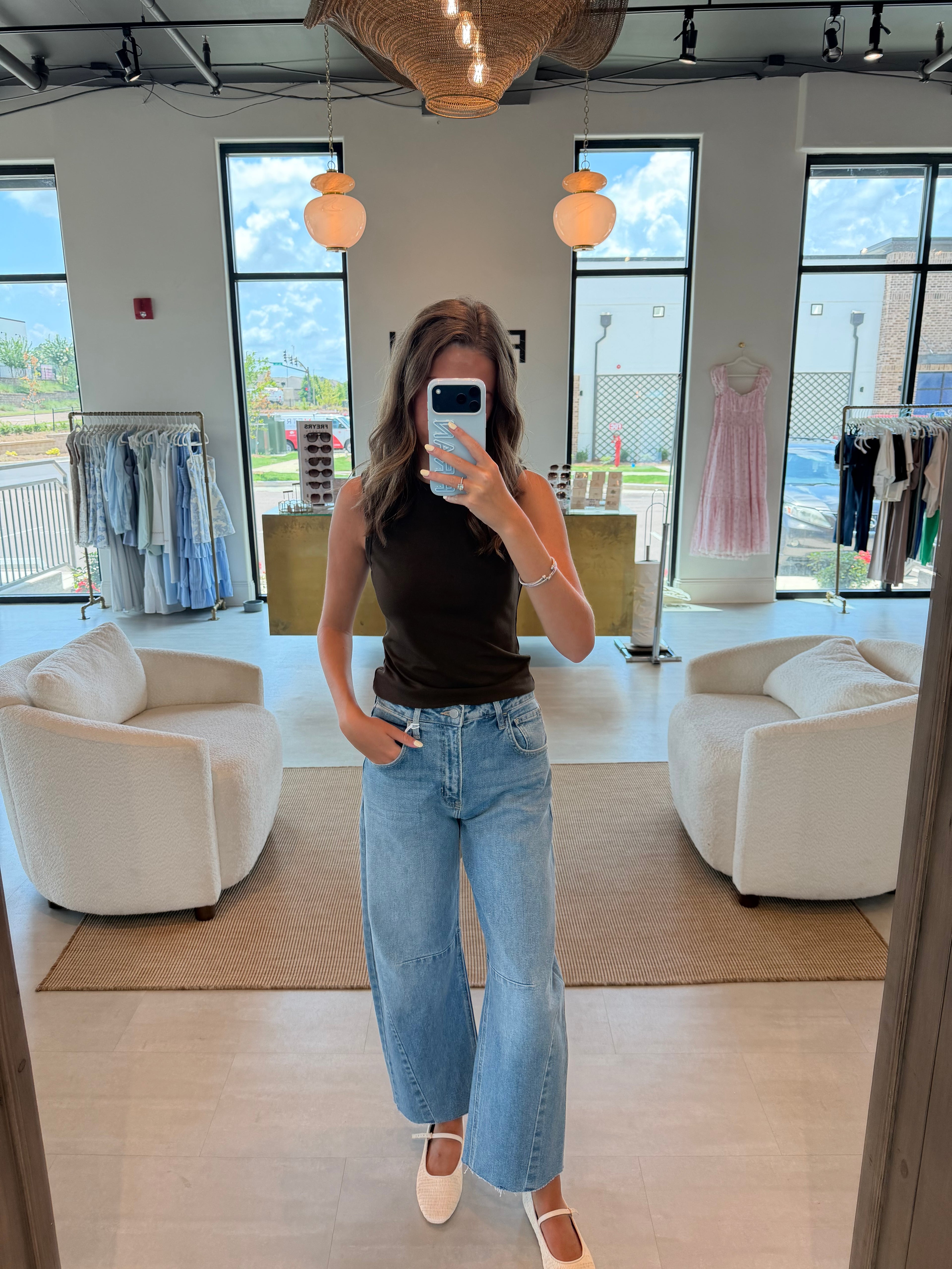 Barrel Jean with Seams