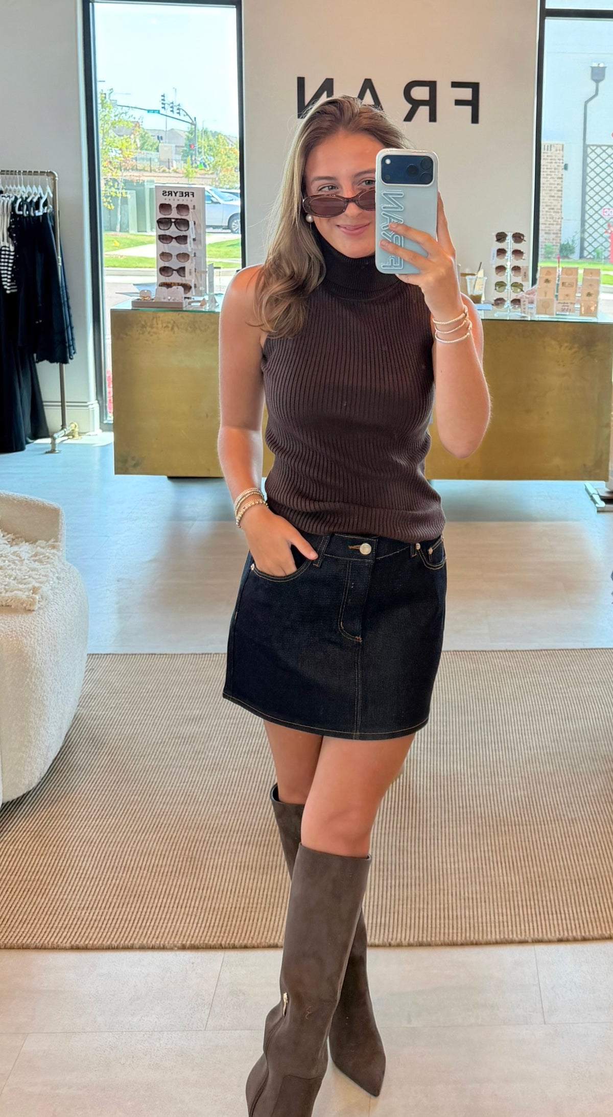 Naomi Turtle Neck Sleeveless Top