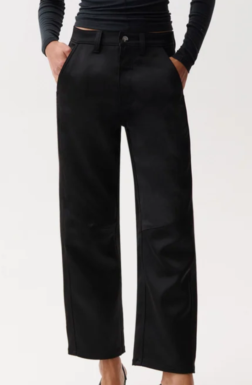 Beau Sateen Seamed Crescent Leg