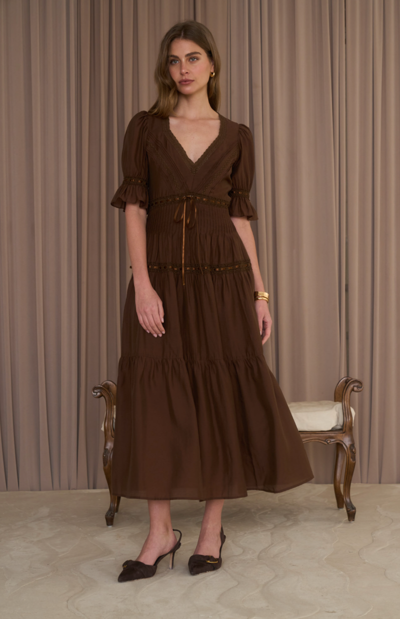 Sweetheart Neck Midi Dress